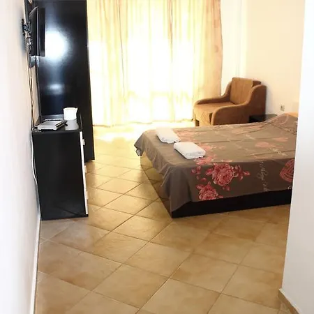 Guest house Tangra